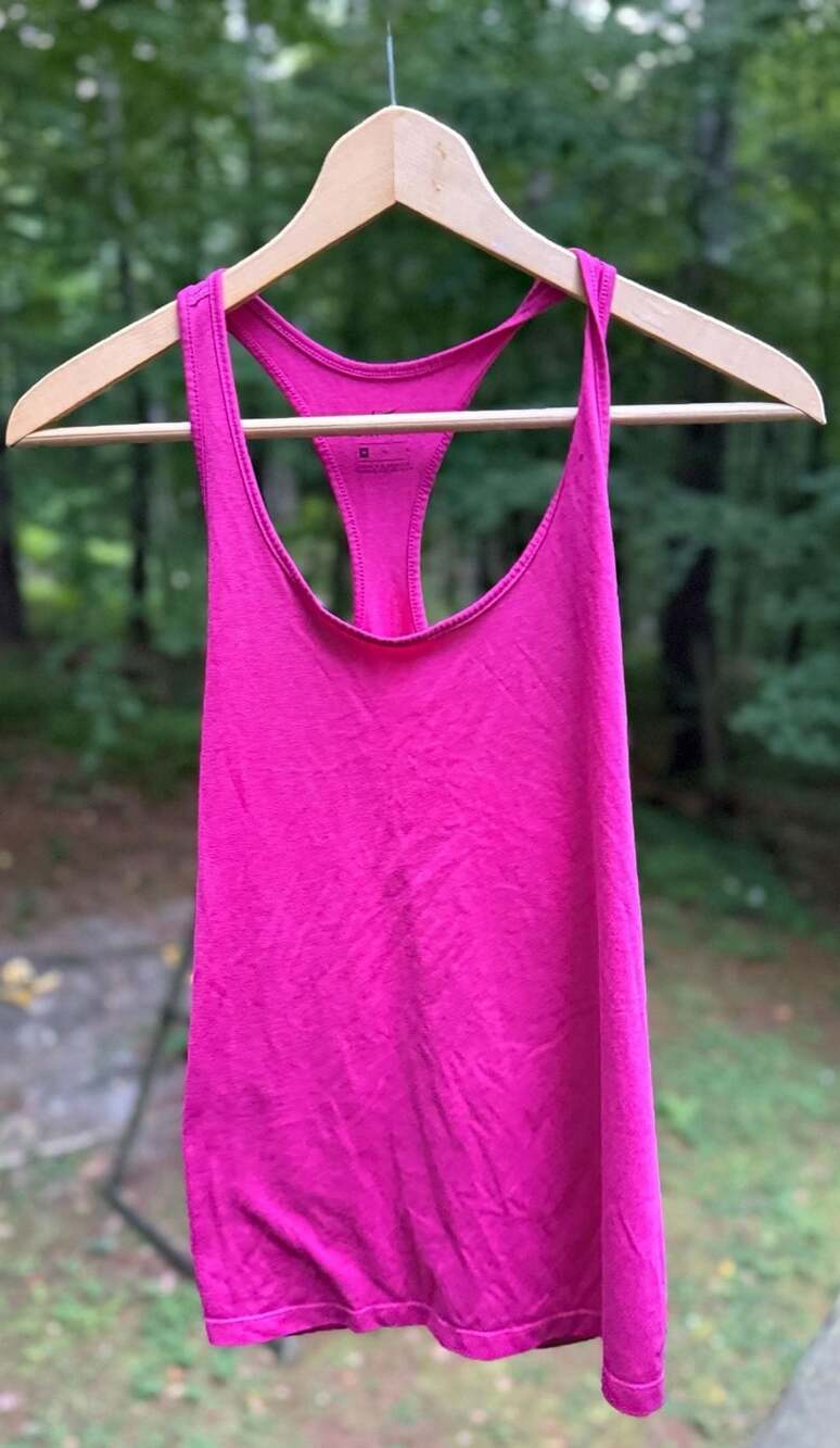 Nike Dri-FIT Hot Pink Racerback Athletic Tank Top size Medium